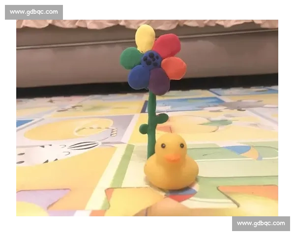 小赛车手与抓拍小能手的萌趣日记